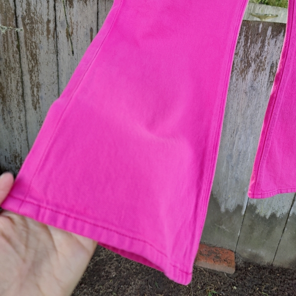 💗 Hudson Mid Rise Flare Jeans 💗 - Picture 3 of 9